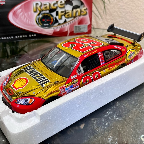 A 2011 Chevy Impala Ss Nascar Race Car Stock Photo - Alamy 2F1